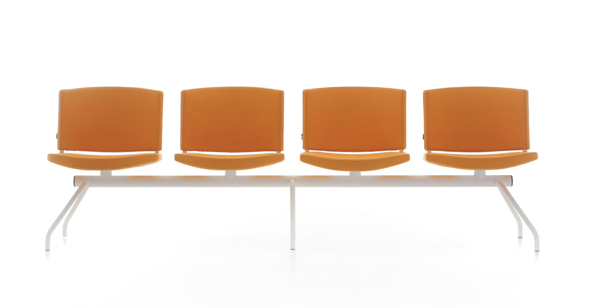 Kurvi bench 4 zits
