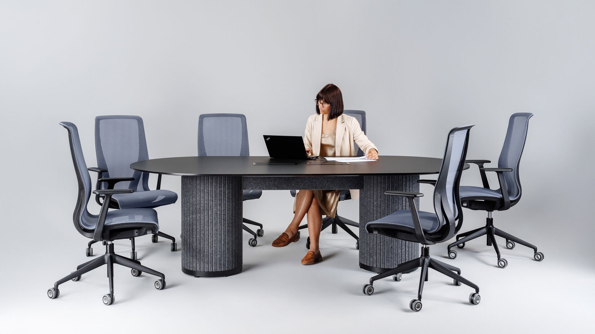 Vergadertafel Parthos 6-8 personen