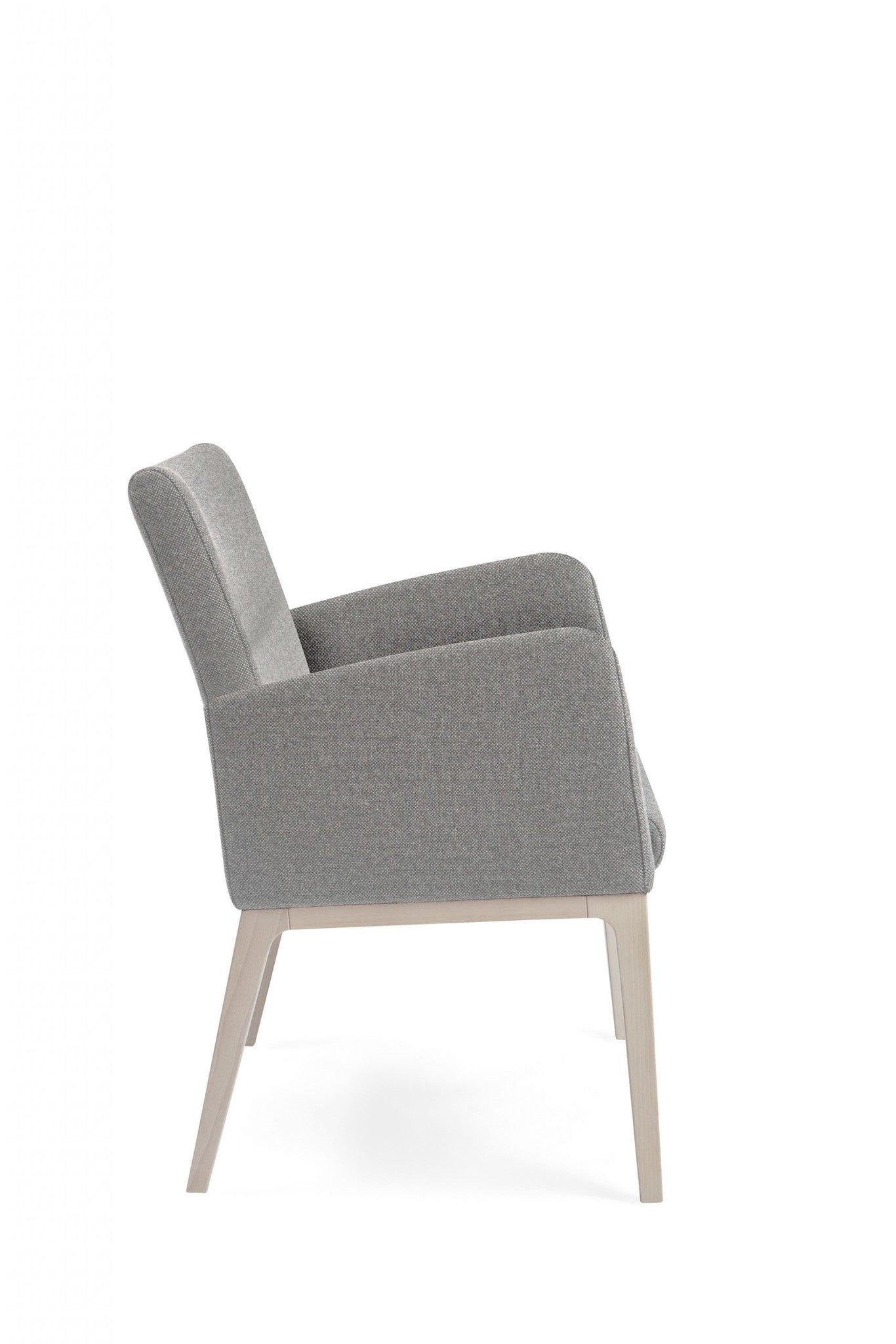 Piaval Mamy 61-12/5F